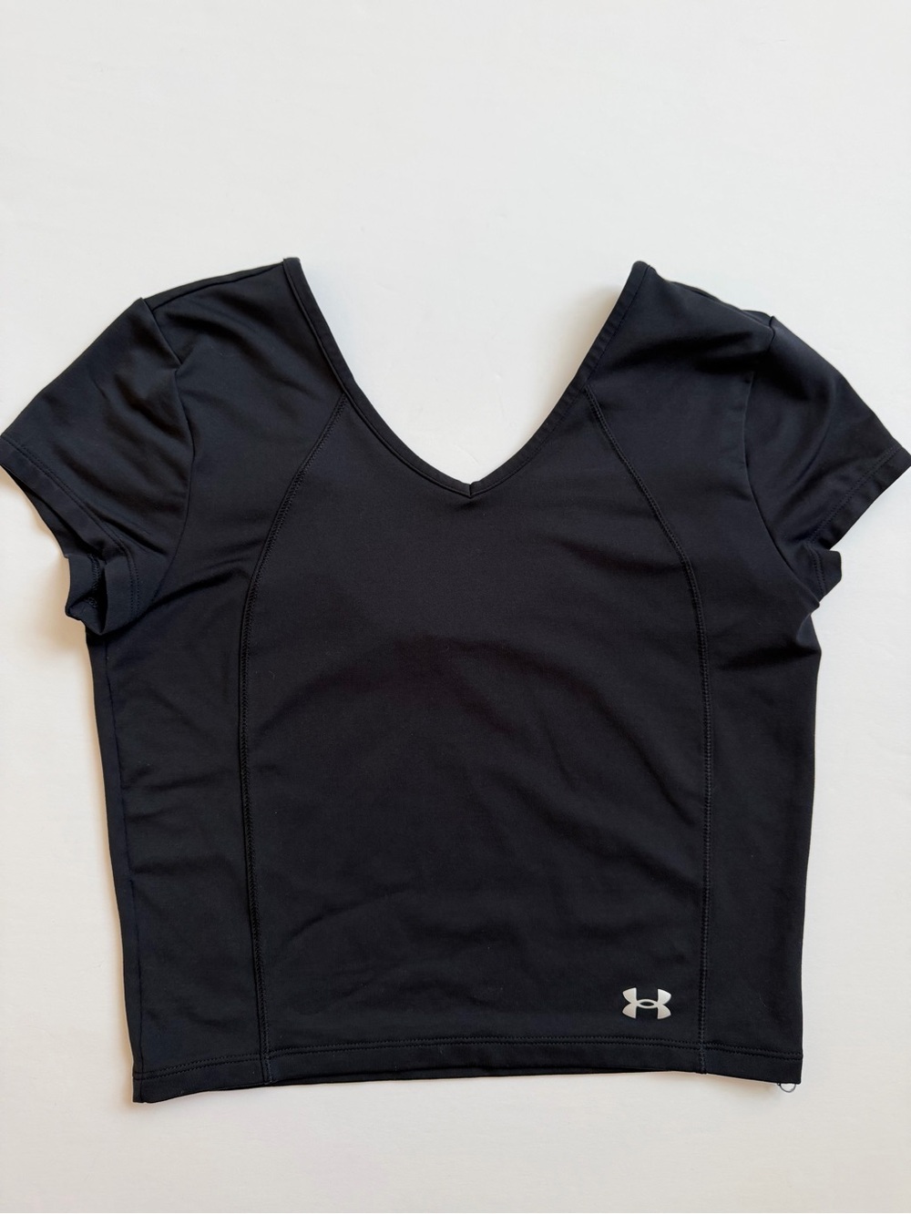 ✨ Under Armour Black Activewear Short Sleeve Crop Top ✨